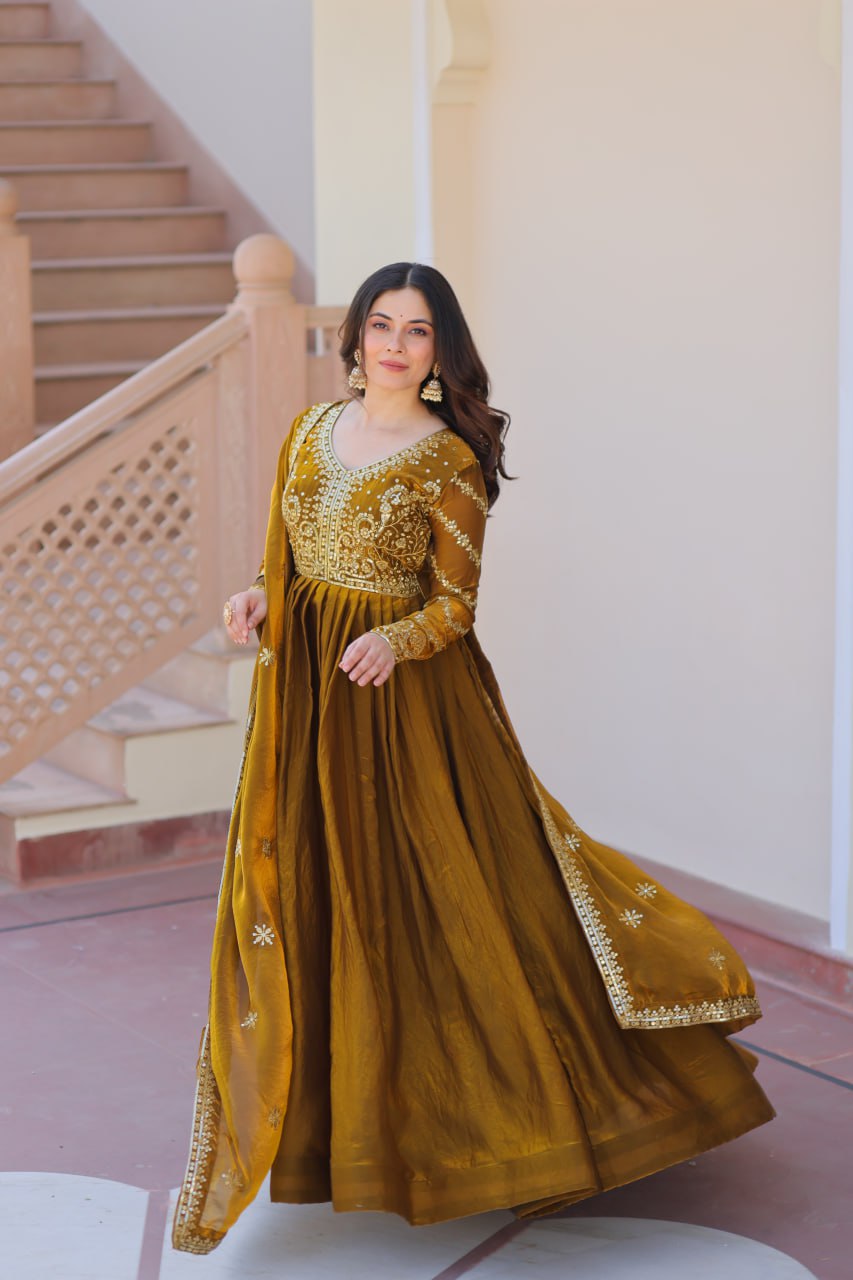 MEHENDI GOWN-DUPATTA PREMIUM READYMADE SET – 2025 COLLECTION