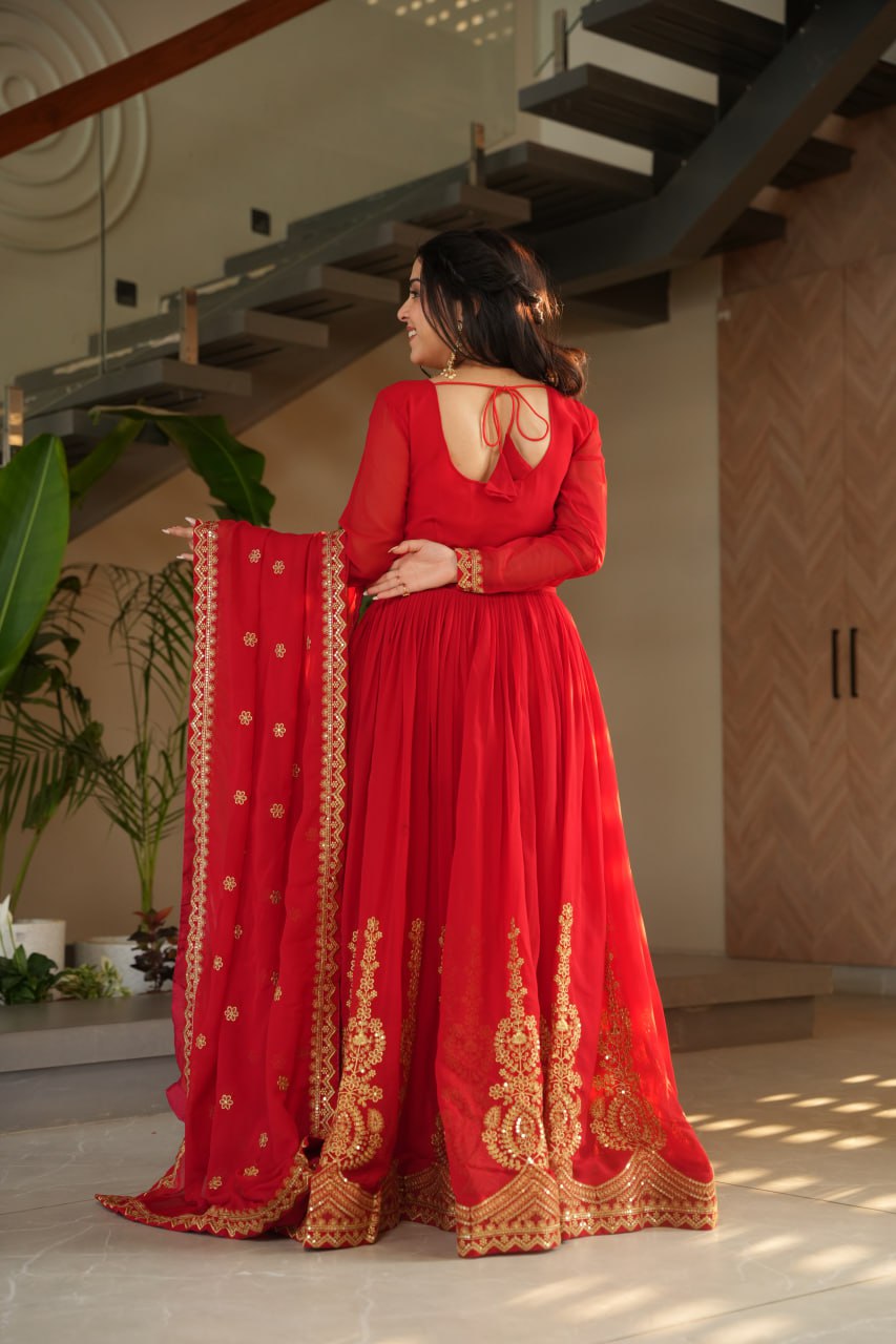 🌟 Drape Yourself in Royal Elegance – Maroon Premium Designer Gown with Dupatta