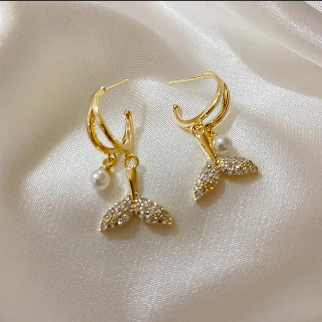 Fishtail & Faux Pearl Drop Earrings – Sparkle with Grace