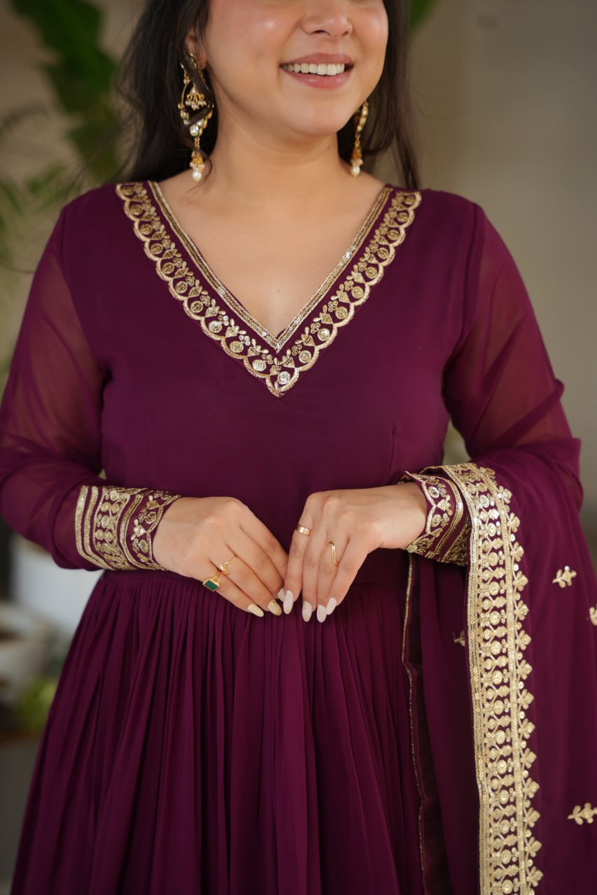 Majestic Wine Gown with Dupatta - Embroidered Faux Blooming Set 💜✨