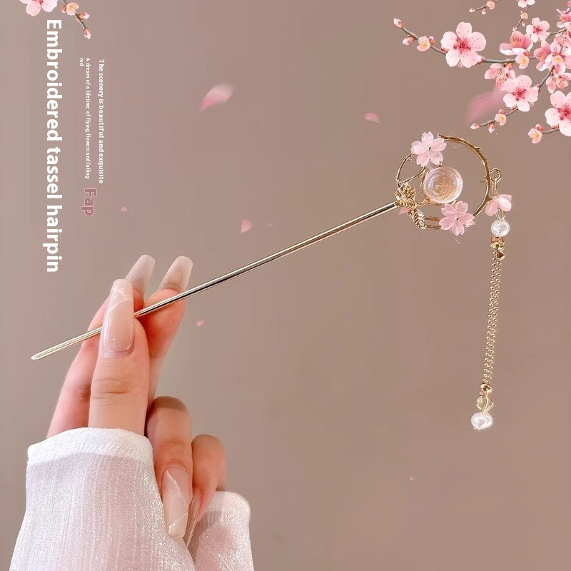 Elegant Floral Hairpins – A Touch of Blossom Beauty