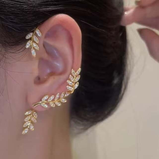 Enchanting Crystal Leaf Ear Cuff Climber