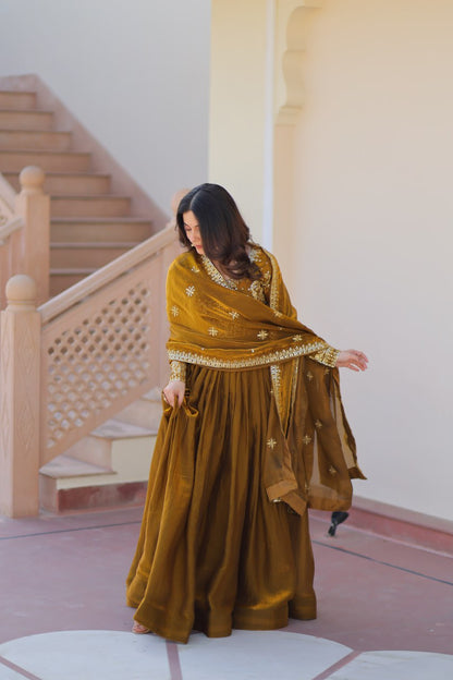 MEHENDI GOWN-DUPATTA PREMIUM READYMADE SET – 2025 COLLECTION